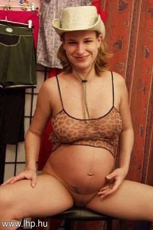 Terhes nők 014
