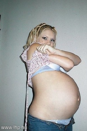 Terhes nők 017