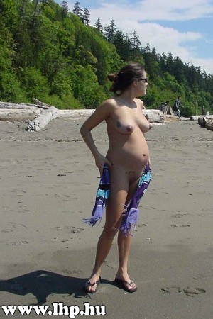 Terhes nők 062