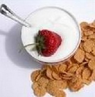 A K-vitamin els�sorban a vajban, joghurtban, halm�jolajban, sz�jaolajban �s leveles z�lds�gekben tal�lhat� meg. 
